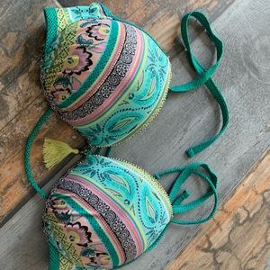 36dd shade and shore swim top